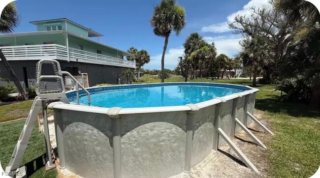 Building Photo - 10440 Yacht Basin Dr