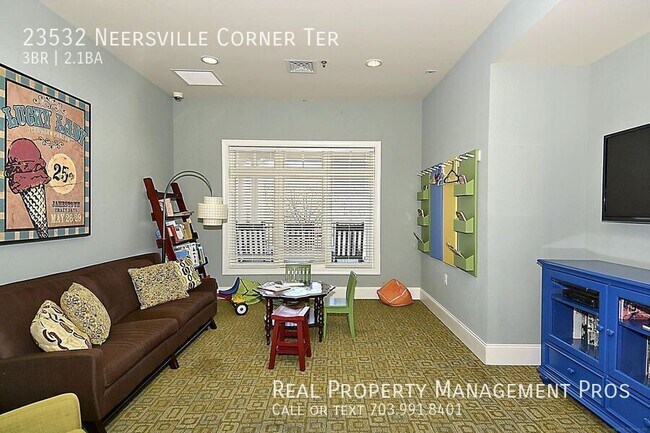 Building Photo - 23532 Neersville Cor Ter