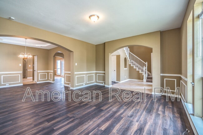 Building Photo - 401 Buffalo Creek Dr