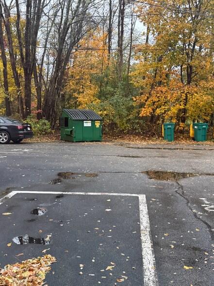 Building Photo - 9 Endicott St