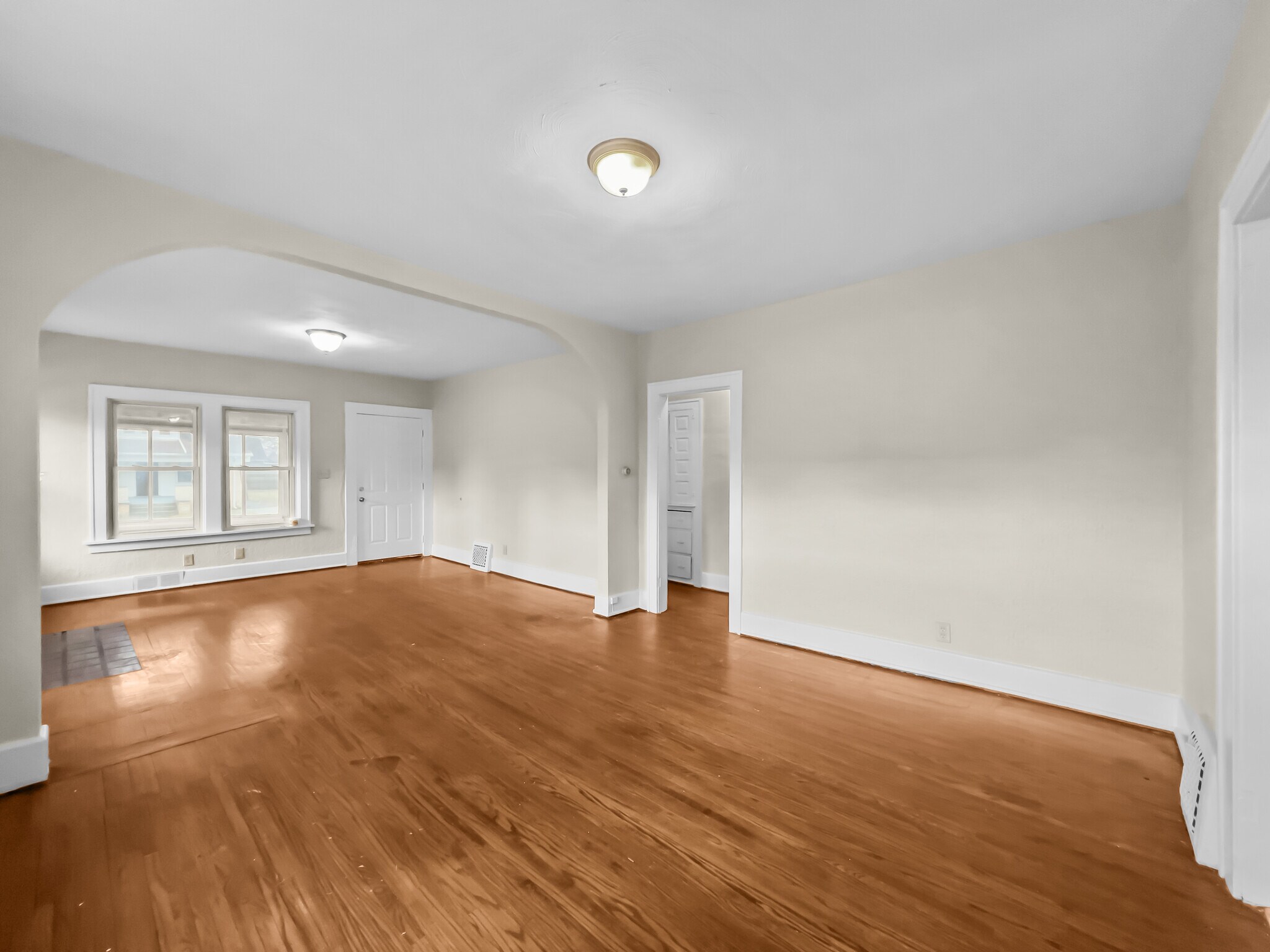 Building Photo - 3928 Upton Ave