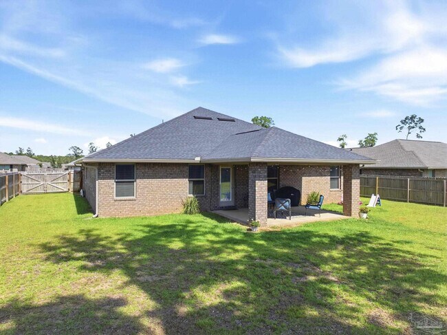 Building Photo - 5725 Montauk Wy