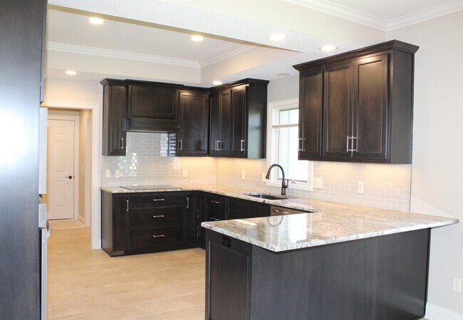 Building Photo - 10632 Lantern Bay Cove