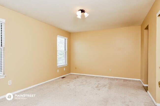 Building Photo - 5 Coachman Ct, O'Fallon, MO 63368