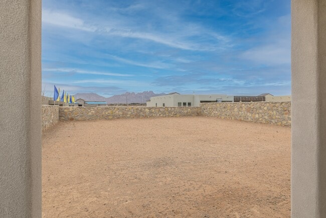 Building Photo - 6262 Recoleta Rd