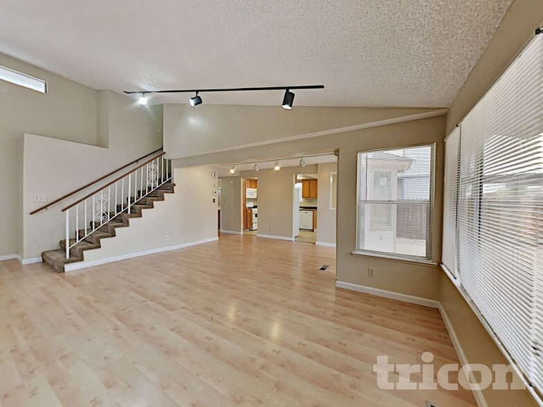 Building Photo - 6022 Walnut Creek Rd