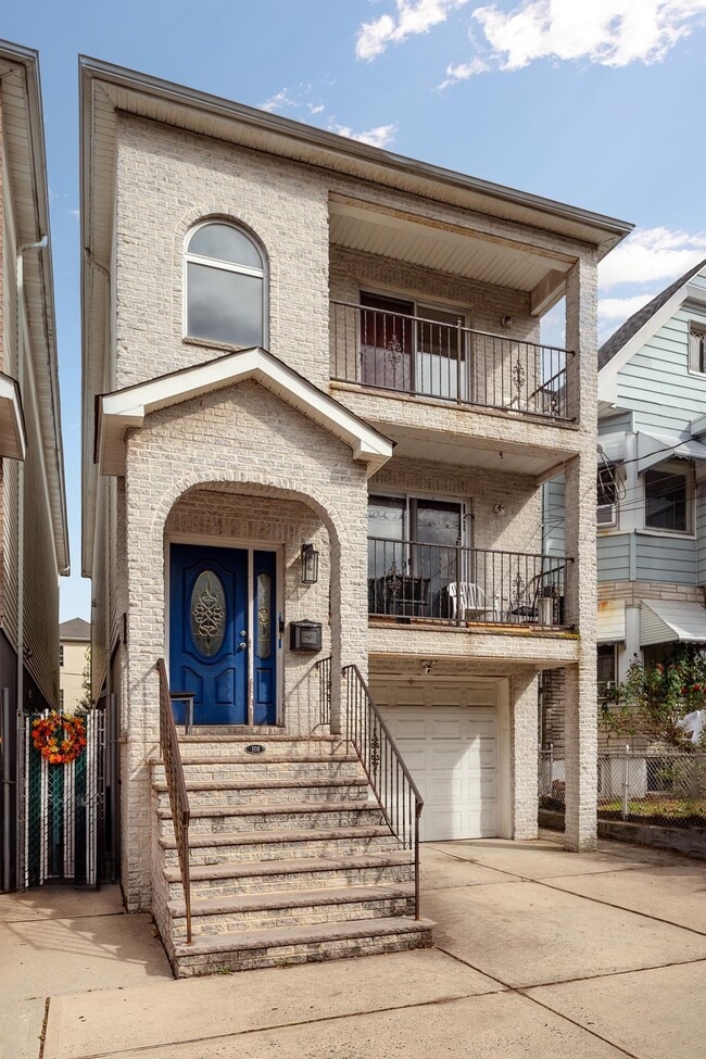 Building Photo - 108 Claremont Ave