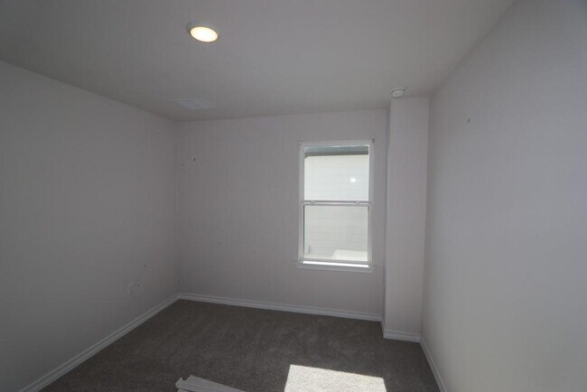 Building Photo - 15704 Singh Dr