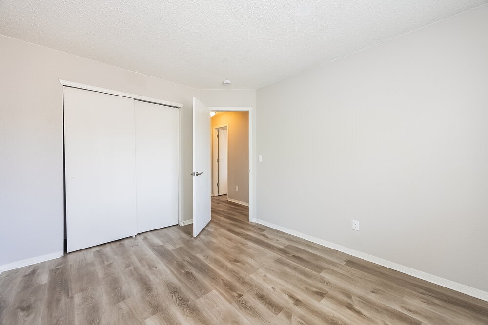Building Photo - 6325 Ashridge Ct