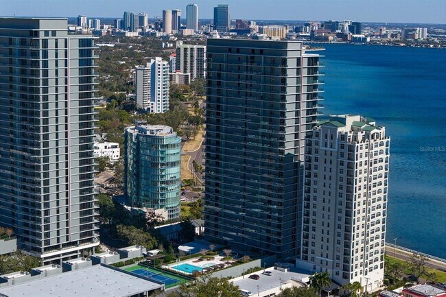 Building Photo - 3101 Bayshore Blvd