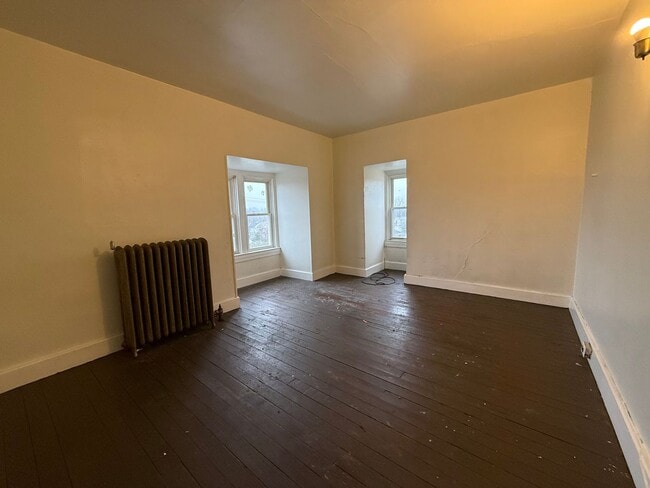 Building Photo - 274 Jefferson Ave