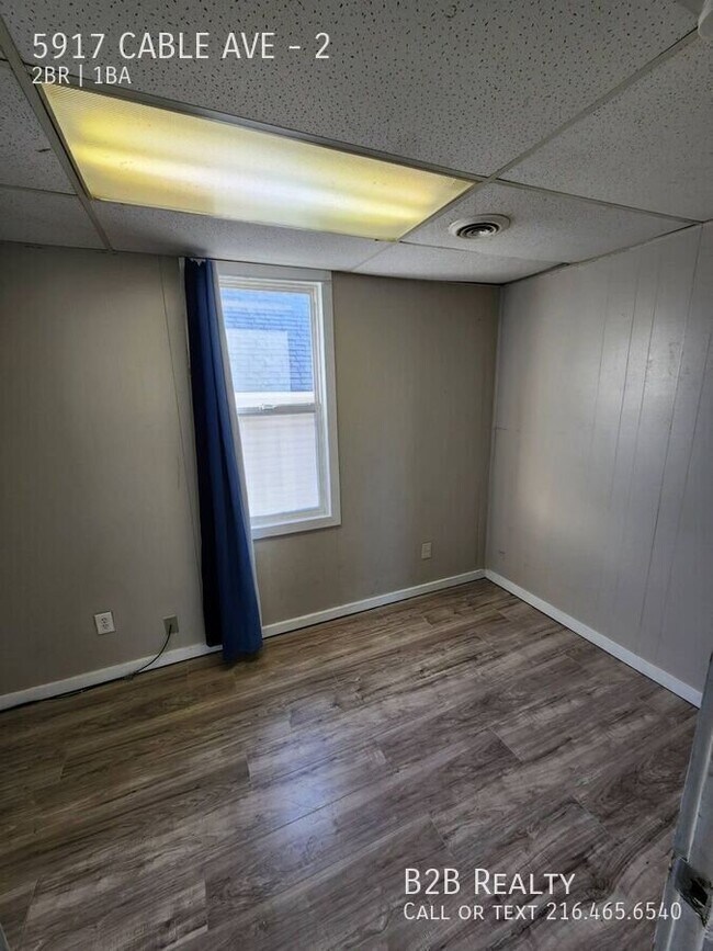 Building Photo - 5917 Cable Ave