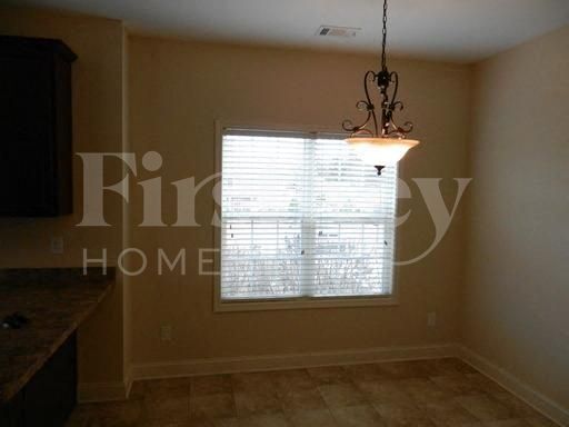 Building Photo - 6303 Spring Cove Dr