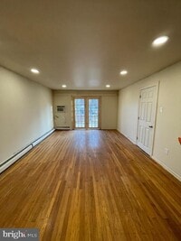 Building Photo - 606 Yeadon Ave