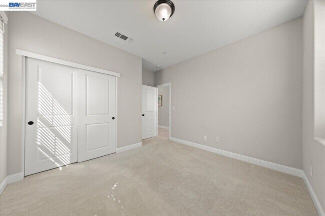 Building Photo - 1185 Olson Ave