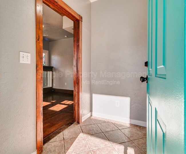 Building Photo - 1709 NW 32nd St