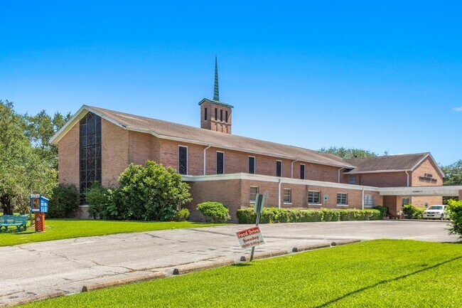 Building Photo - 3601 Murworth Dr