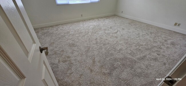 Building Photo - Orcutt Single Story Recently Updated Home with Large Yard
