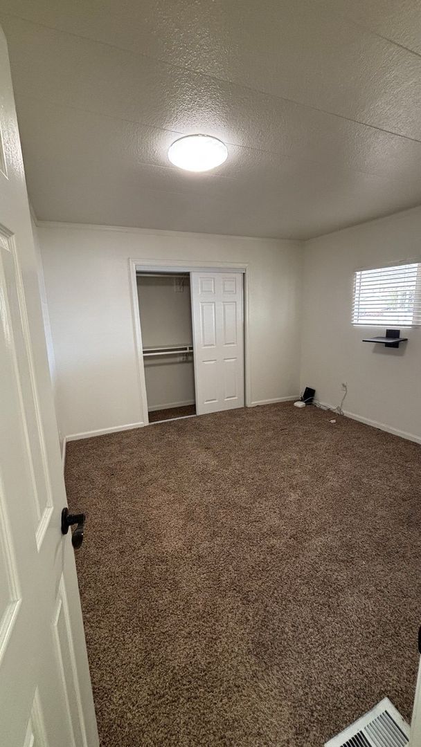 Building Photo - Updated 3 bedroom, 2 bathroom mobile!