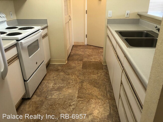 Building Photo - 2 br, 2 bath House - Northpointe 95-1009 K...