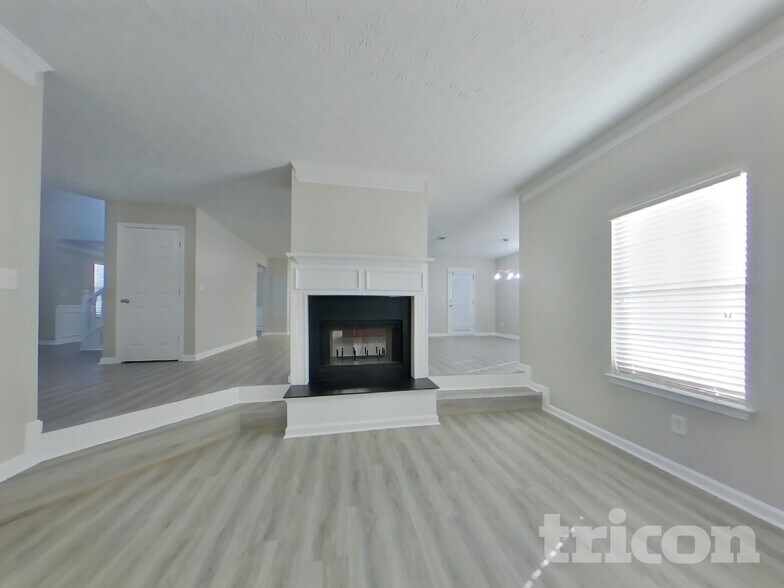 Building Photo - 2525 Sonoma Valley