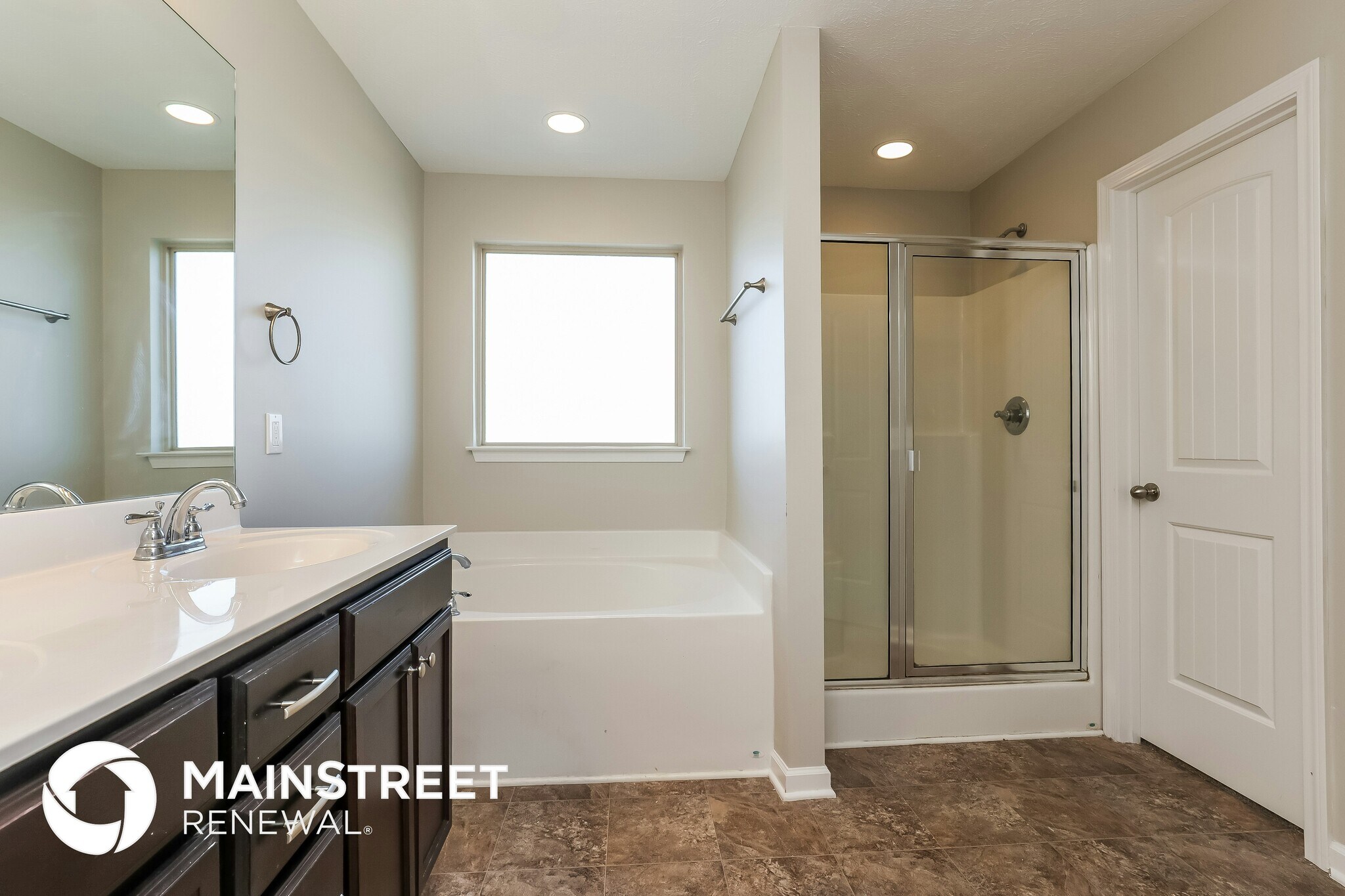 Building Photo - 1309 Halverson Dr