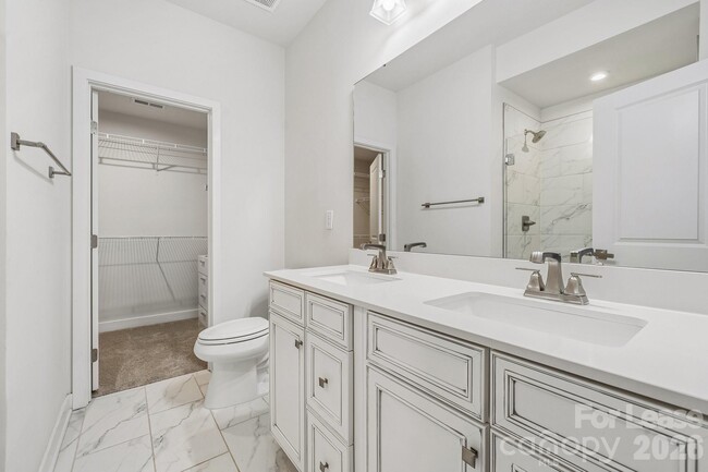 Building Photo - 1310 Gleason Wy