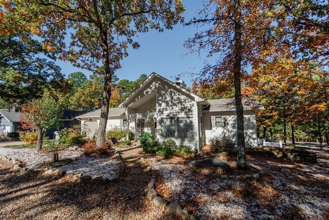 Building Photo - Charming, 2 Bedroom, 2 Bath, 1 car garage with a beautiful gazebo.