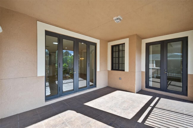 Building Photo - 2678 Center Ct Dr