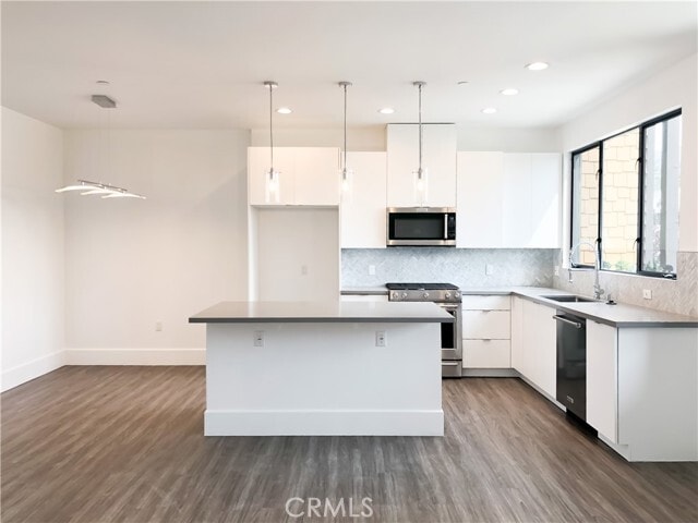 Primary Photo - 4201 Pennsylvania Ave