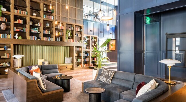 24h Access Clubhouse - 109 Jacob Fontaine Ln