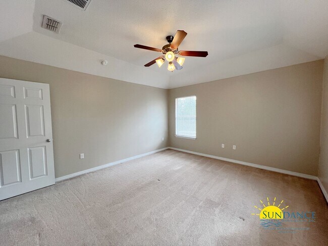 Building Photo - Updated 4 Bedroom Home in Crestview