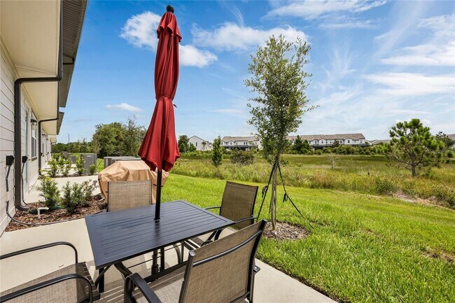 Building Photo - 641 Longboat Dr