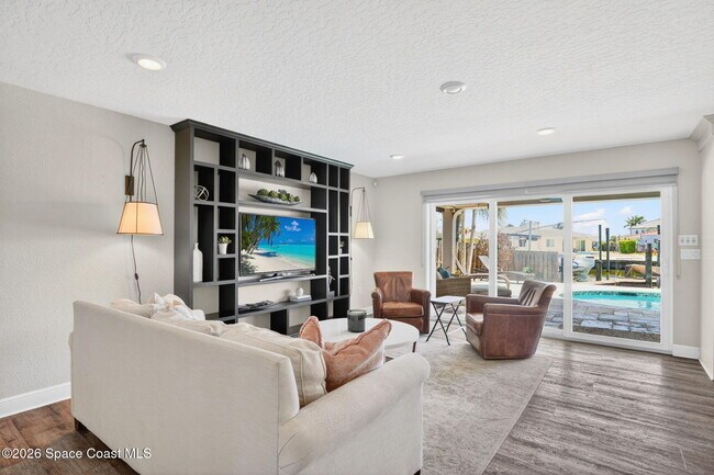 Building Photo - 244 Andros Ave