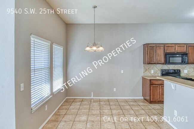 Building Photo - 9540 SW 25th St