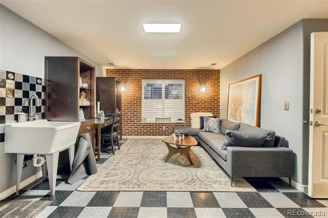 Building Photo - 365 Josephine St