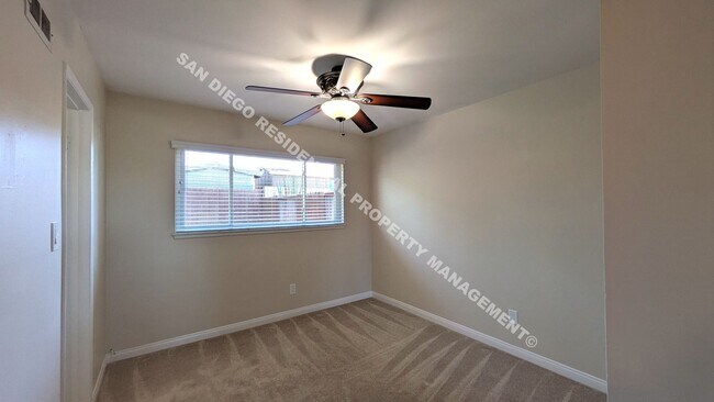 Building Photo - Beautiful Single Story in the heart of Cla...