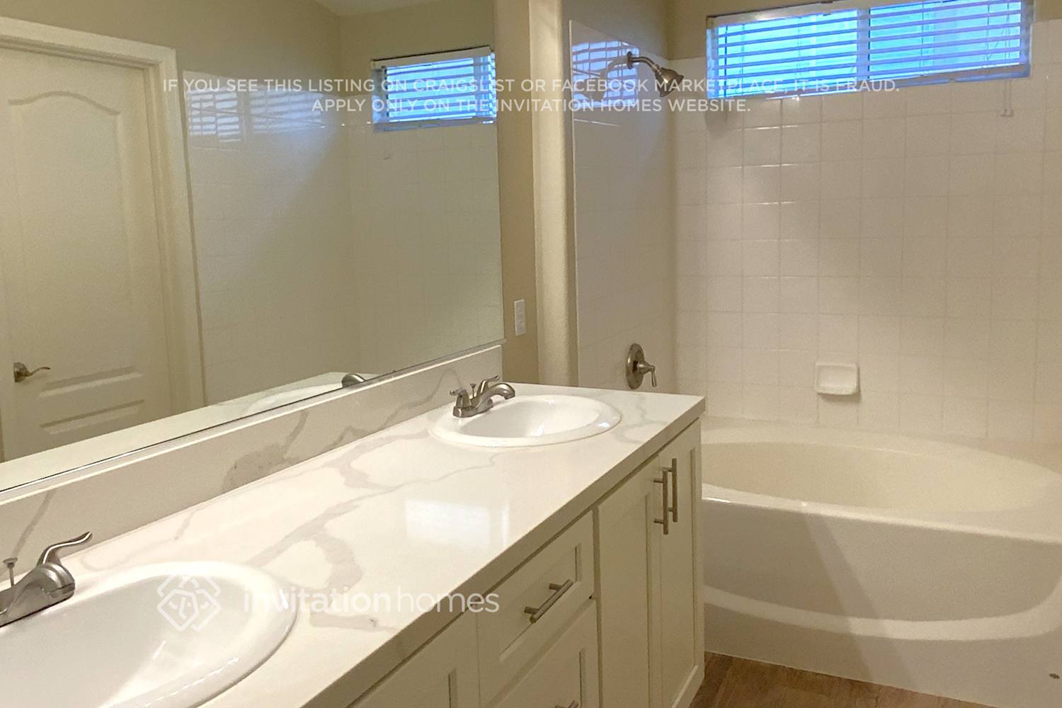 Building Photo - 5129 Piney Summit Ave