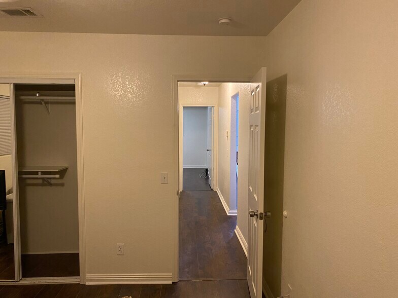 Bedroom 2 Middle - 219 Turf Dr