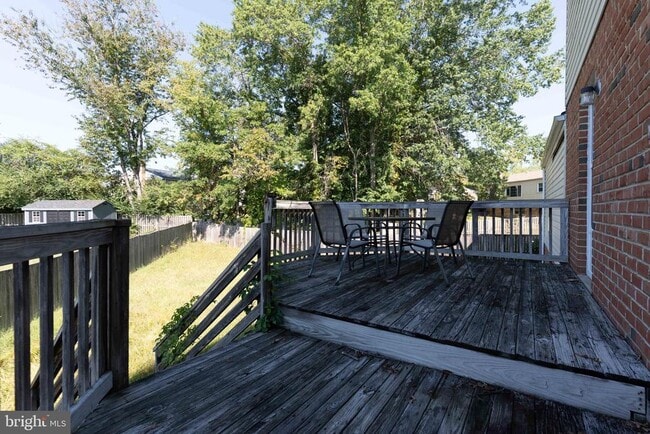 Building Photo - 12212 Birchview Dr