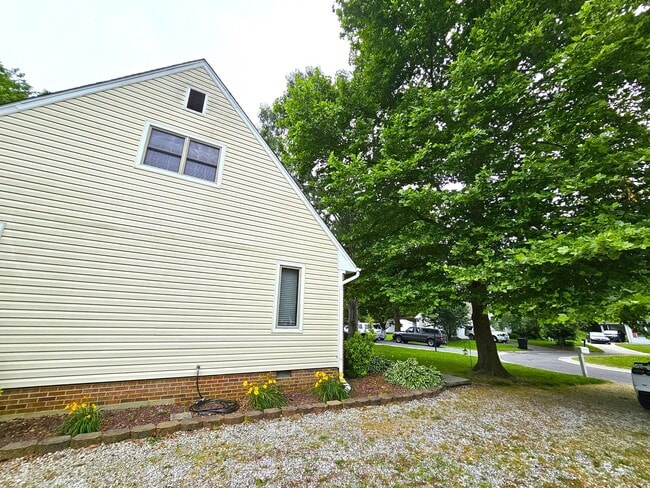 Building Photo - 1413 Ard Brac Pl