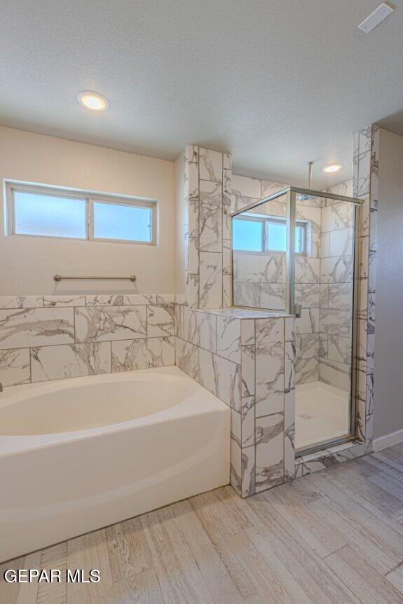 Building Photo - 249 Emerald Tower Dr