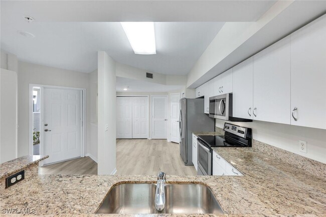 Building Photo - 5430 Worthington Ln