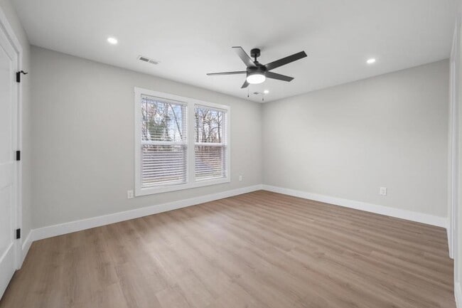 Building Photo - 116 Shipman Dr