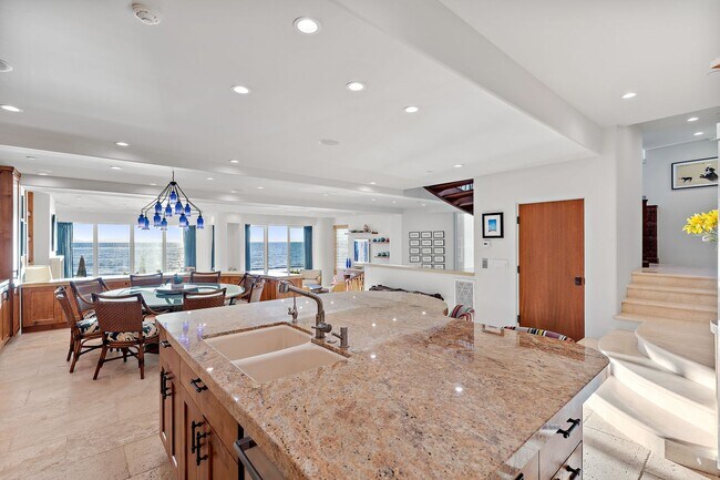 Building Photo - GORGEOUS CUSTOM BEACH HOME - Solimar Beach Colony