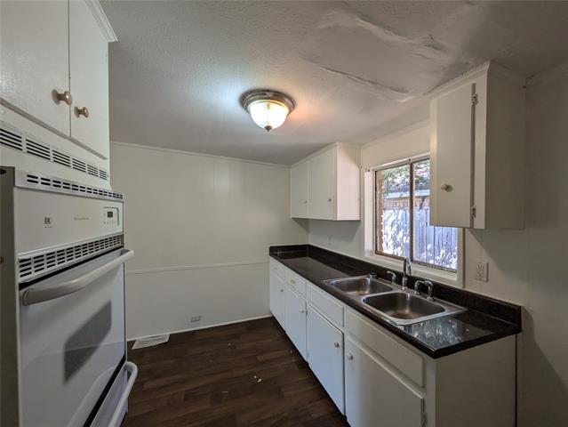 Building Photo - 710 Boulevard Blvd