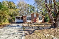 Building Photo - 402 Kingston Rd