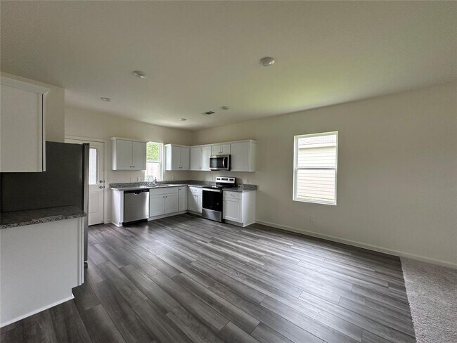 Building Photo - 3507 Queensberry