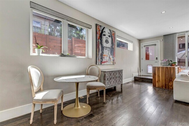 Building Photo - 2007 Eliot St