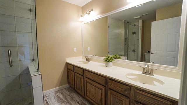 Building Photo - 720 Pebble Beach Dr
